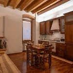 Napule...E Apartments